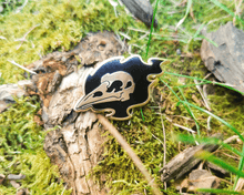 Load image into Gallery viewer, Skull Crow Enamel Pin
